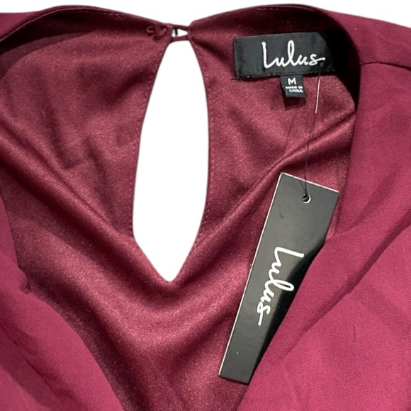 Lulu’s NWT Maroon Short Romper with 3/4 Keyhole Sleeves size M - Picture 14 of 14